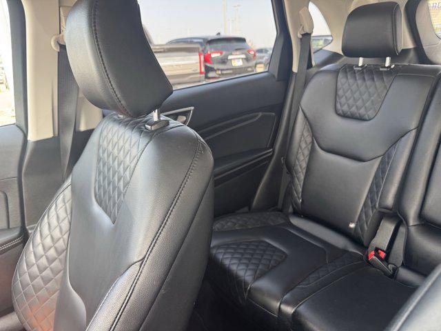 used 2024 Ford Edge car, priced at $30,999