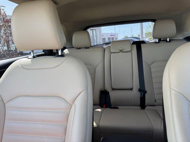 used 2022 Ford Edge car, priced at $25,799