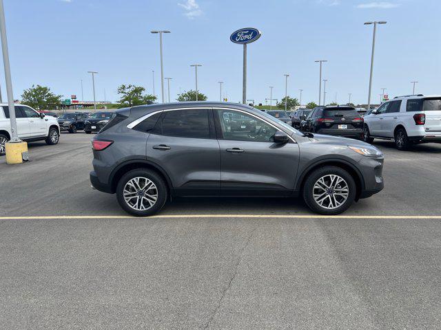 used 2022 Ford Escape car, priced at $25,999
