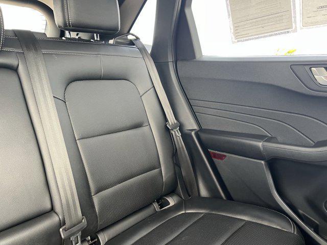 used 2022 Ford Escape car, priced at $25,999