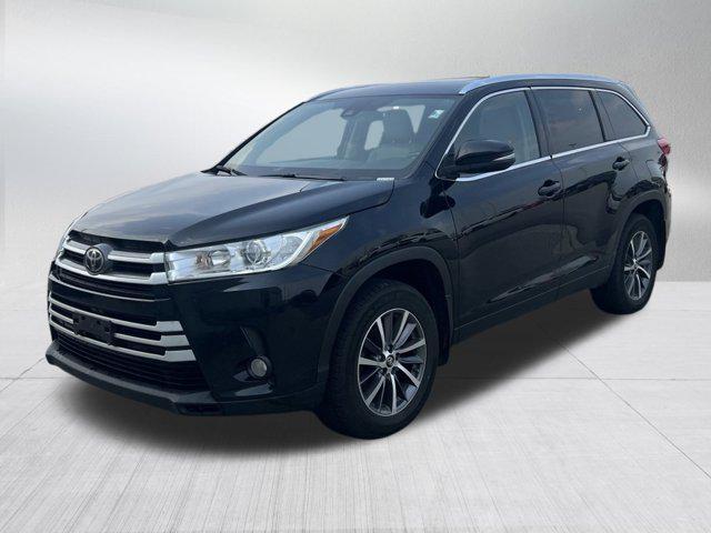 used 2019 Toyota Highlander car, priced at $14,900