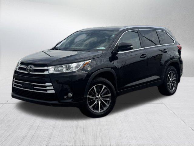 used 2019 Toyota Highlander car, priced at $14,900
