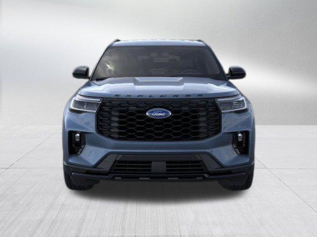 new 2025 Ford Explorer car, priced at $45,302