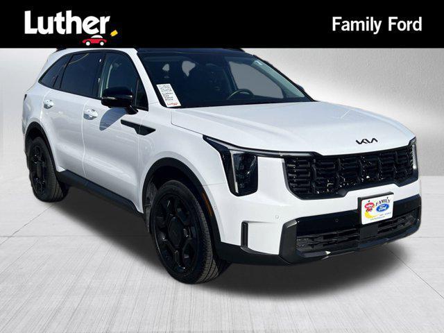 used 2025 Kia Sorento car, priced at $38,699
