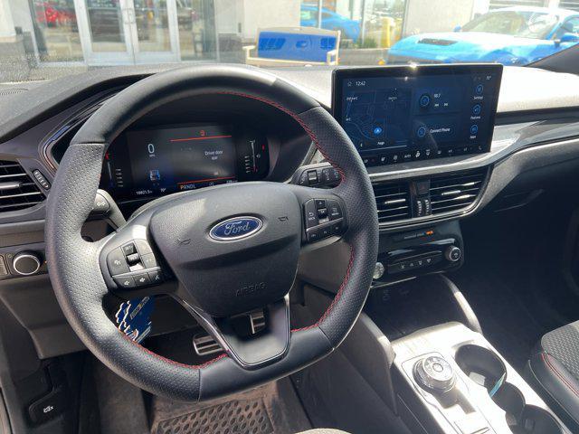used 2023 Ford Escape car, priced at $28,999