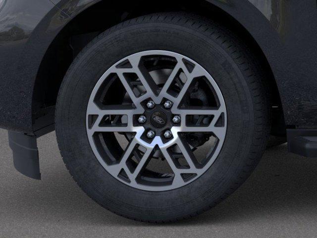 new 2025 Ford Expedition car, priced at $73,229
