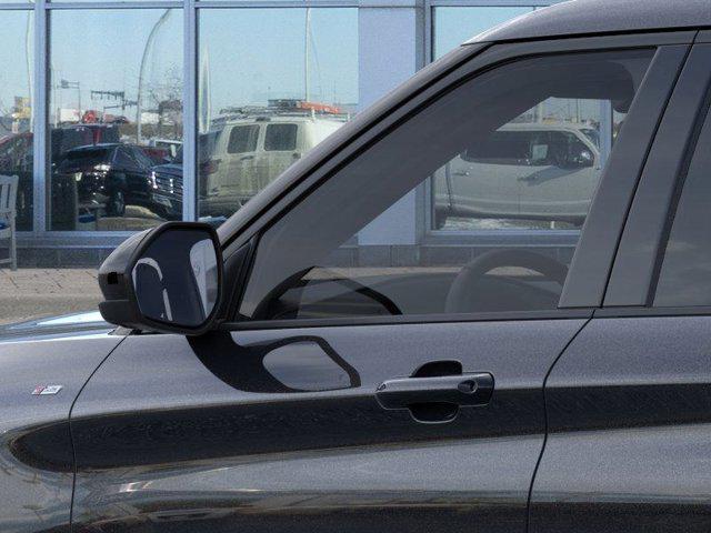 new 2025 Ford Explorer car, priced at $45,627