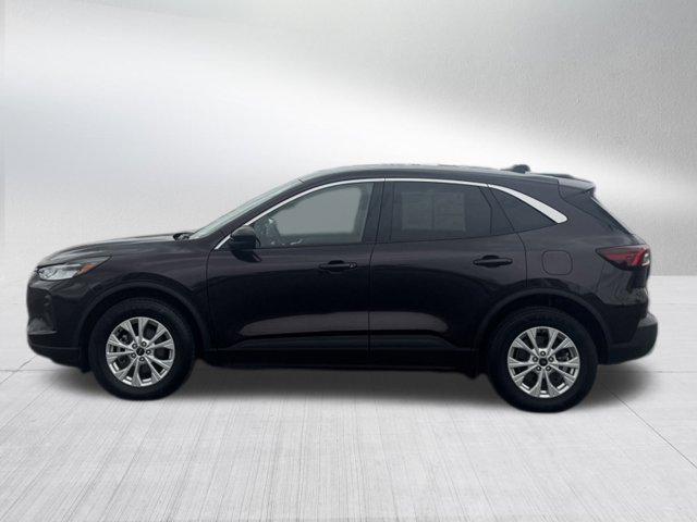 used 2023 Ford Escape car, priced at $23,999
