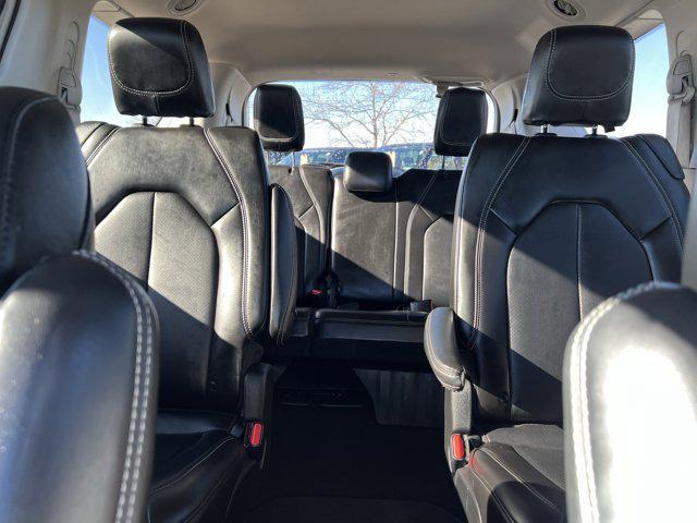 used 2024 Chrysler Pacifica car, priced at $30,699