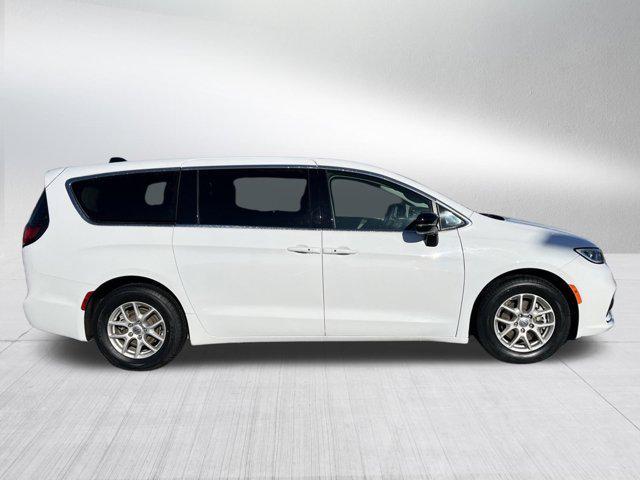 used 2024 Chrysler Pacifica car, priced at $30,699