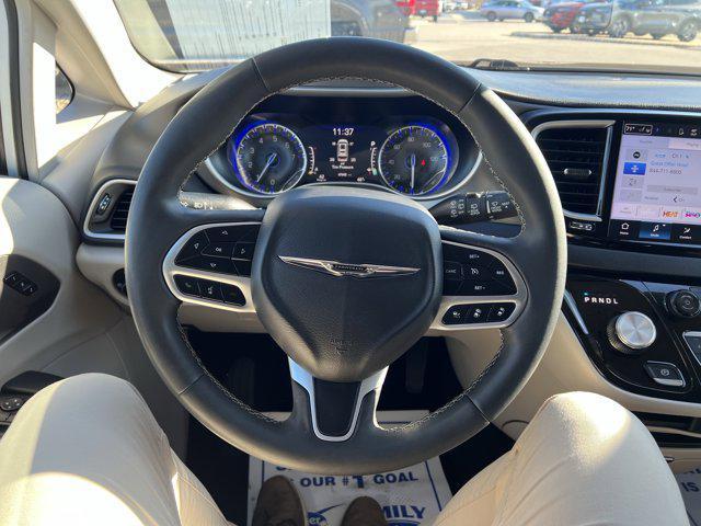 used 2024 Chrysler Pacifica car, priced at $30,699