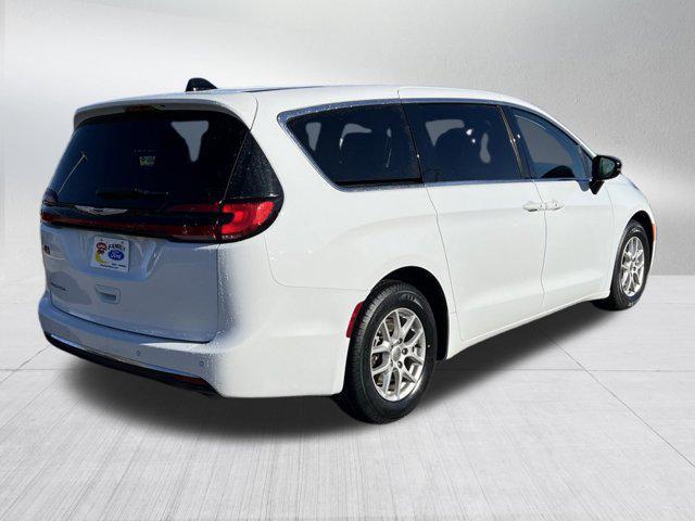 used 2024 Chrysler Pacifica car, priced at $30,699