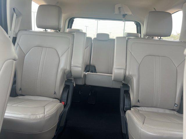 used 2024 Ford Expedition car, priced at $55,299