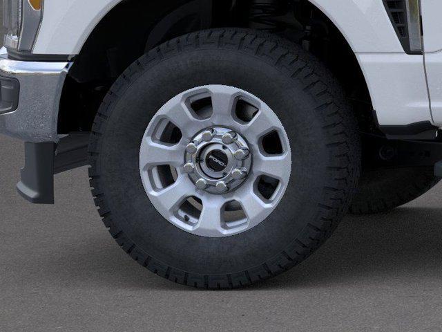 new 2025 Ford F-250 car, priced at $51,605