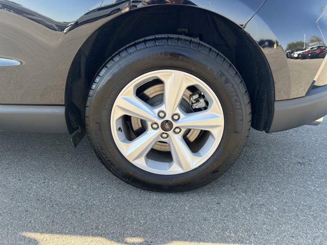 used 2024 Ford Edge car, priced at $28,599