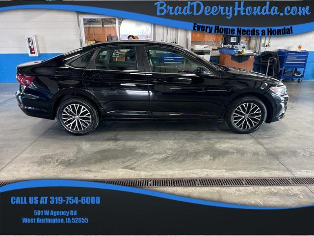 used 2021 Volkswagen Jetta car, priced at $13,900