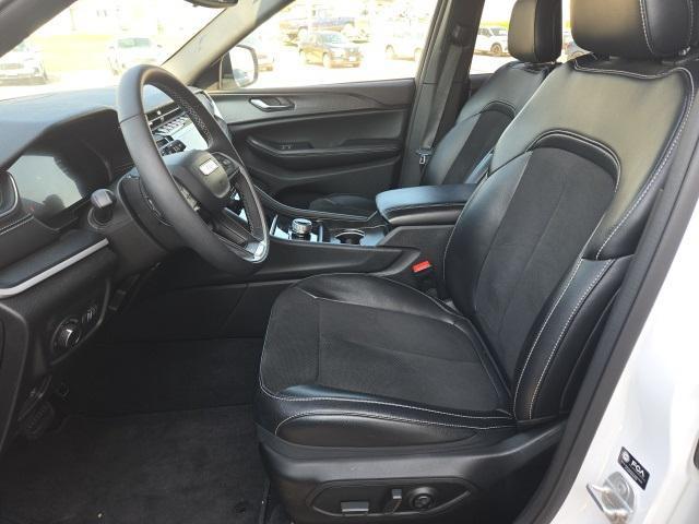 used 2024 Jeep Grand Cherokee car, priced at $35,500
