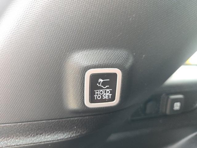 used 2024 Jeep Grand Cherokee car, priced at $35,500