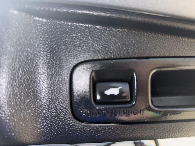 used 2018 Honda CR-V car, priced at $23,900