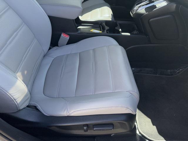 used 2018 Honda CR-V car, priced at $23,900