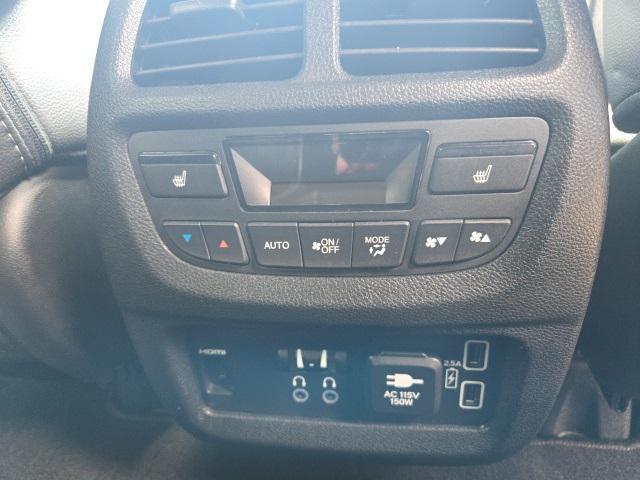 used 2022 Honda Pilot car, priced at $33,900