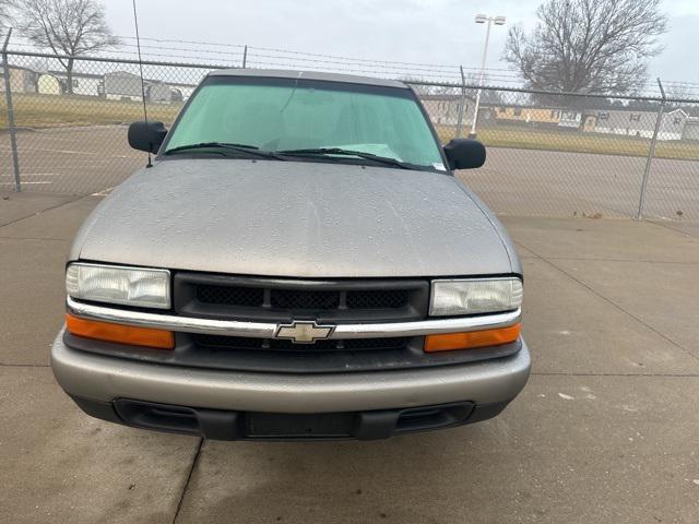 used 2002 Chevrolet S-10 car, priced at $4,900