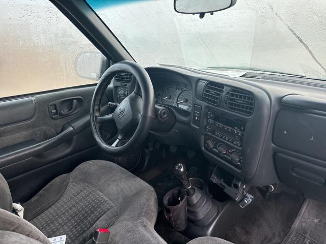 used 2002 Chevrolet S-10 car, priced at $4,900