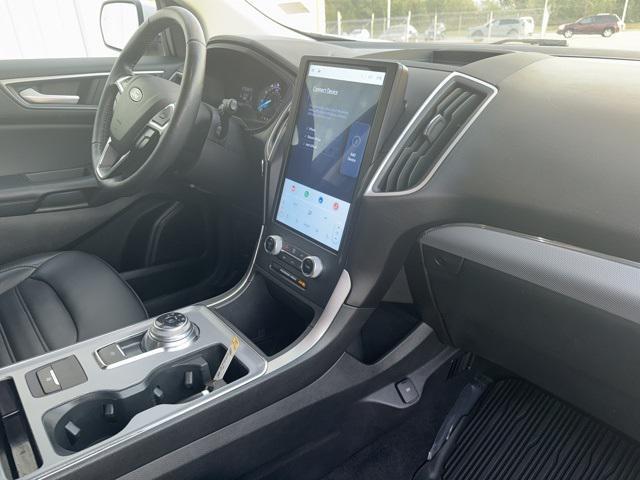 used 2022 Ford Edge car, priced at $18,700