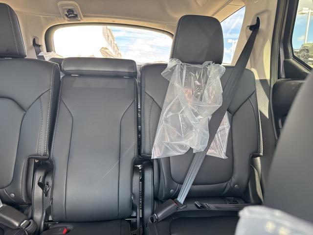 new 2025 Honda Pilot car, priced at $51,050