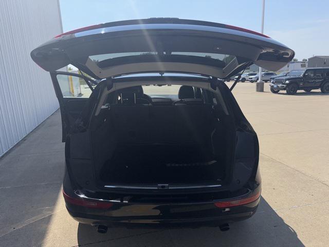 used 2010 Audi Q5 car, priced at $6,500