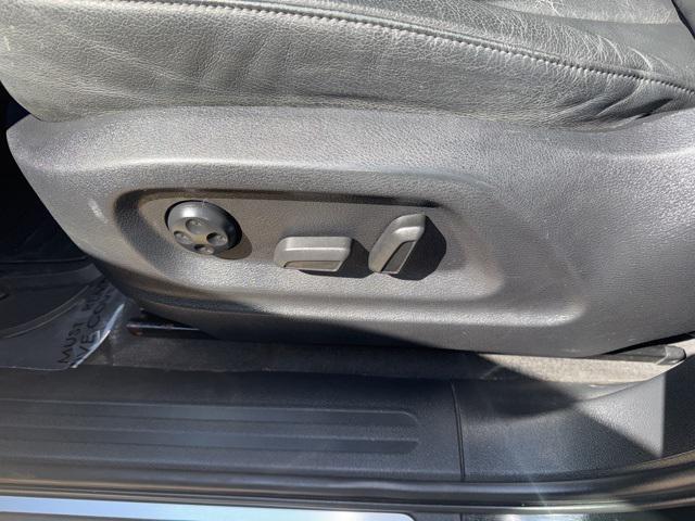used 2010 Audi Q5 car, priced at $6,500