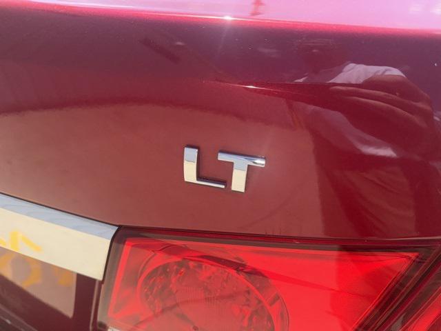 used 2014 Chevrolet Cruze car, priced at $8,900