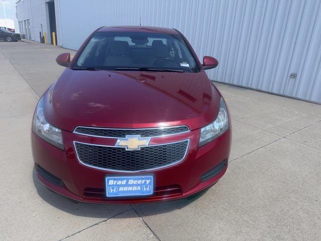 used 2014 Chevrolet Cruze car, priced at $8,900