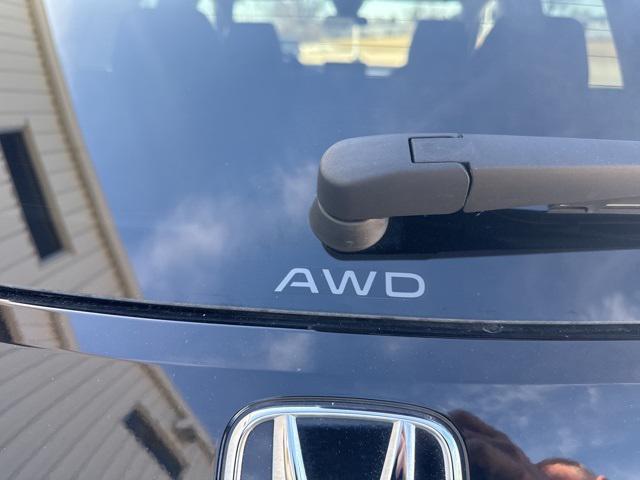 used 2023 Honda HR-V car, priced at $25,900