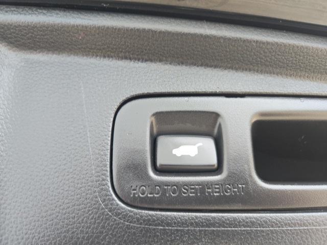 used 2023 Honda CR-V car, priced at $30,900