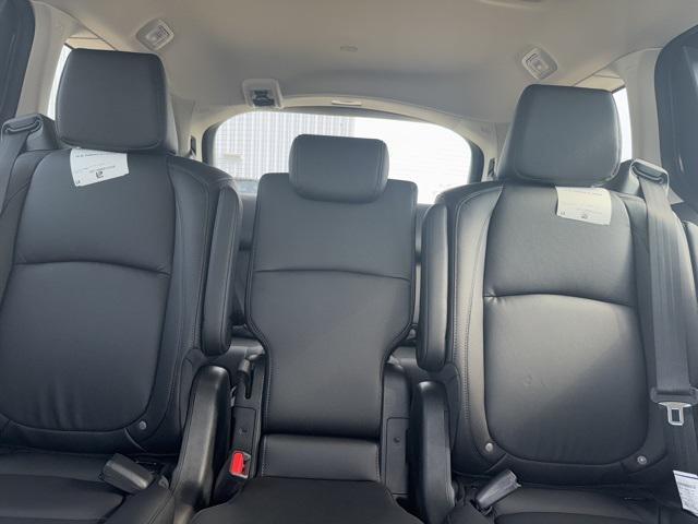 new 2026 Honda Odyssey car, priced at $44,290