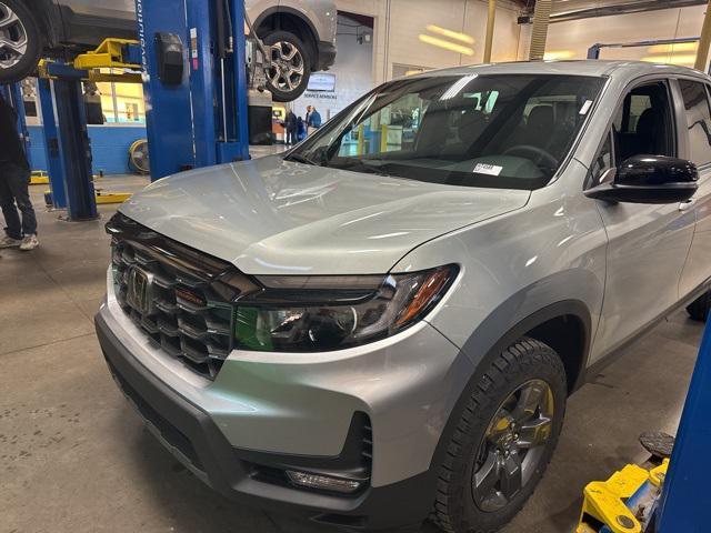 new 2025 Honda Ridgeline car, priced at $45,500