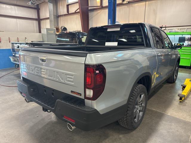 new 2025 Honda Ridgeline car, priced at $45,500