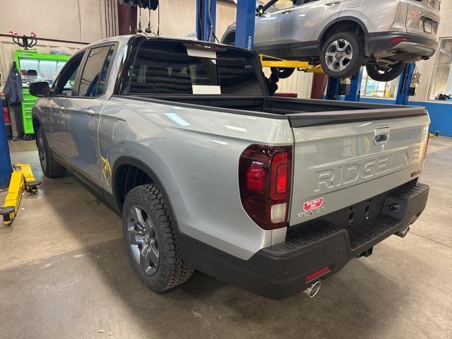 new 2025 Honda Ridgeline car, priced at $45,500