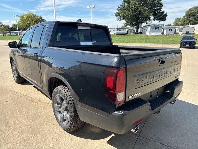 new 2025 Honda Ridgeline car, priced at $45,500