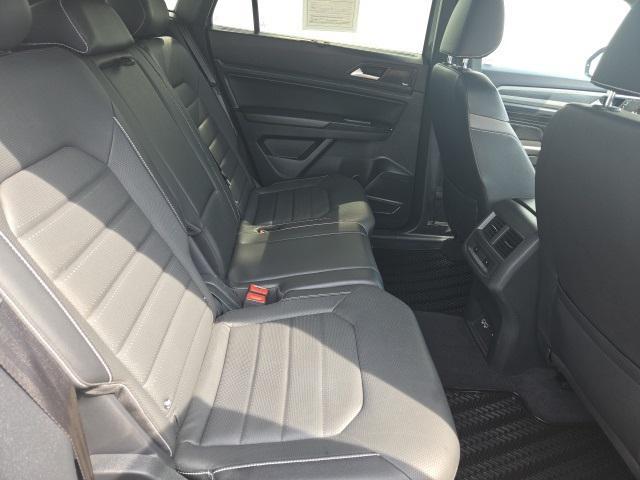 used 2020 Volkswagen Atlas Cross Sport car, priced at $23,900