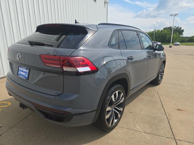 used 2020 Volkswagen Atlas Cross Sport car, priced at $23,900