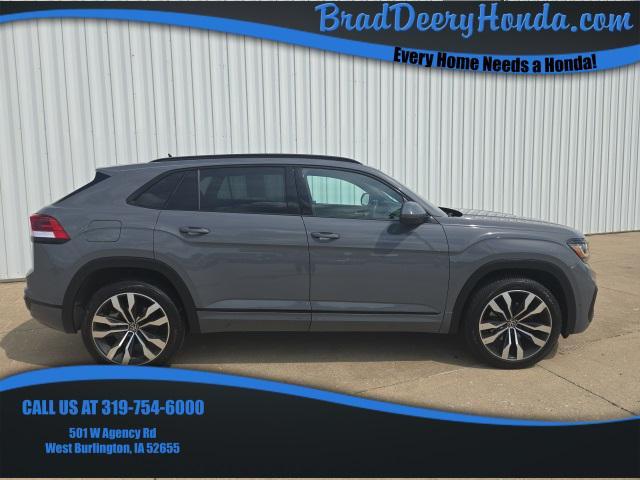 used 2020 Volkswagen Atlas Cross Sport car, priced at $23,900