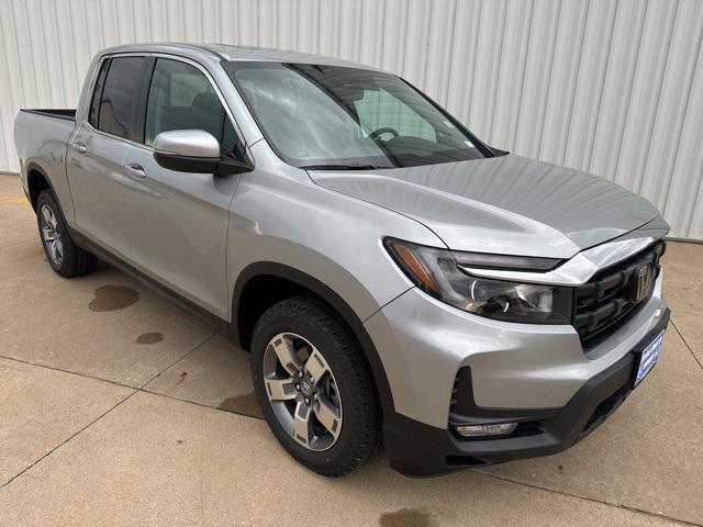 new 2025 Honda Ridgeline car, priced at $43,150