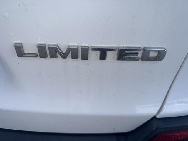 used 2019 Jeep Cherokee car, priced at $15,900