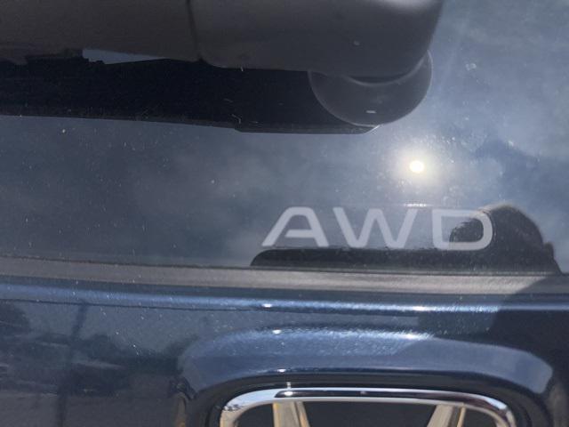 new 2026 Honda CR-V Hybrid car, priced at $41,675