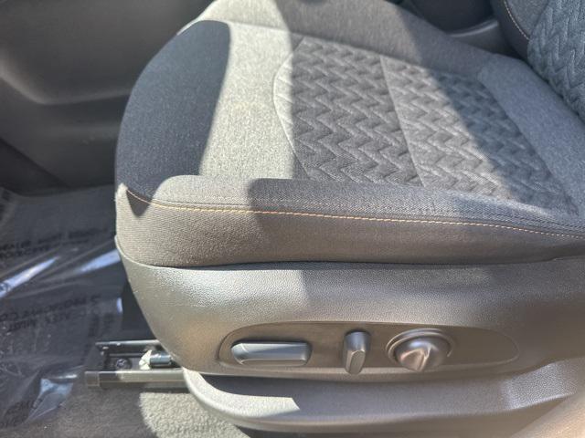 used 2022 Chevrolet Equinox car, priced at $23,900
