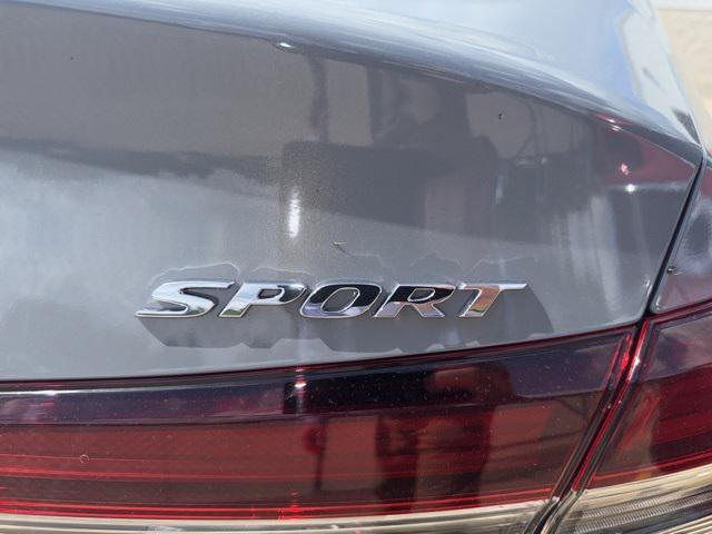 new 2025 Honda Civic Hybrid car, priced at $30,555