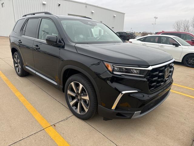 new 2025 Honda Pilot car, priced at $52,900