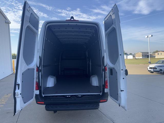 used 2025 Mercedes-Benz Sprinter 2500 car, priced at $59,900